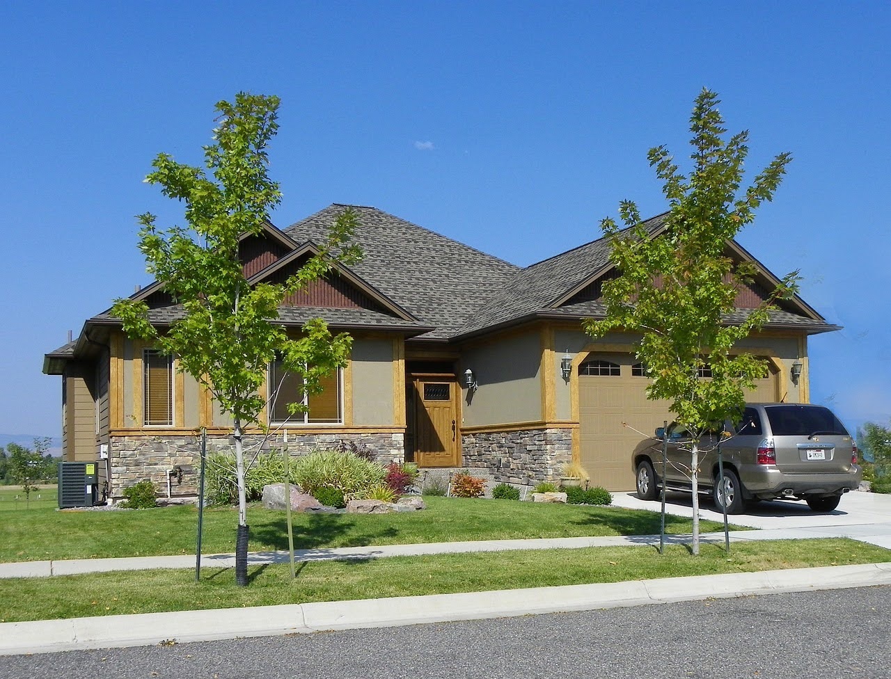 Benefits of Combining Home and Auto Insurance